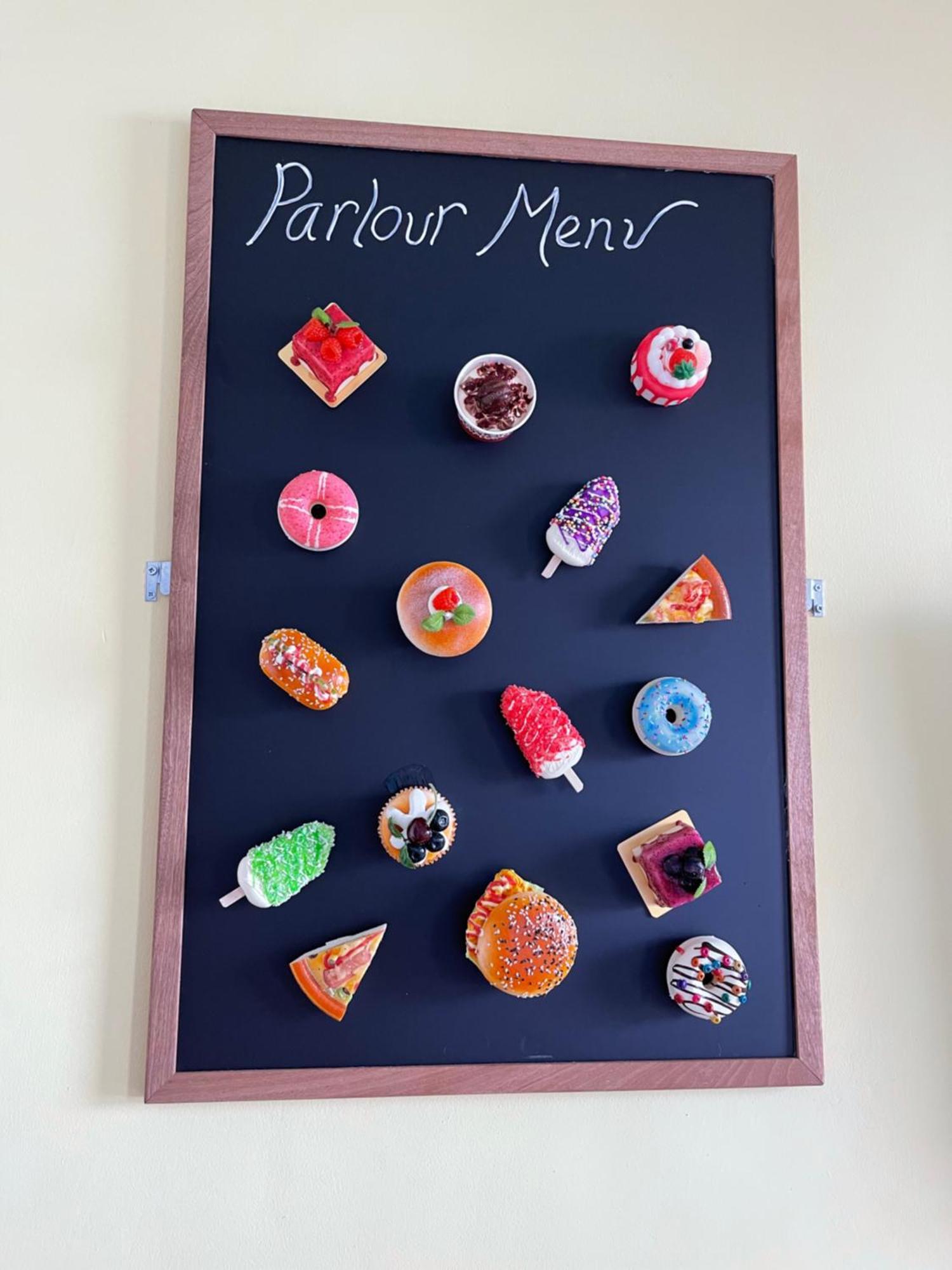 "The Parlour" Seafront Apartment イーストボーン エクステリア 写真